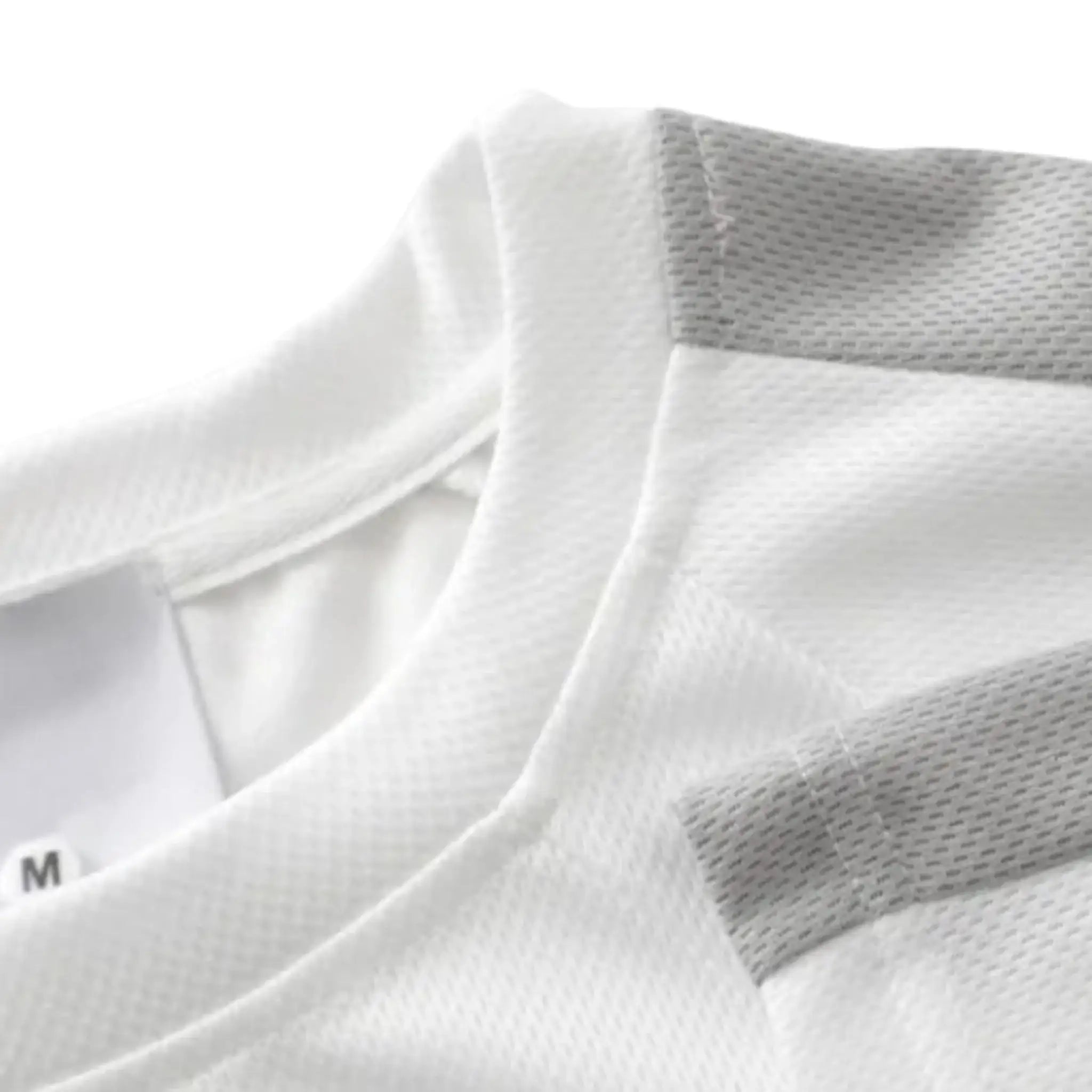 LUCENTE – TEE