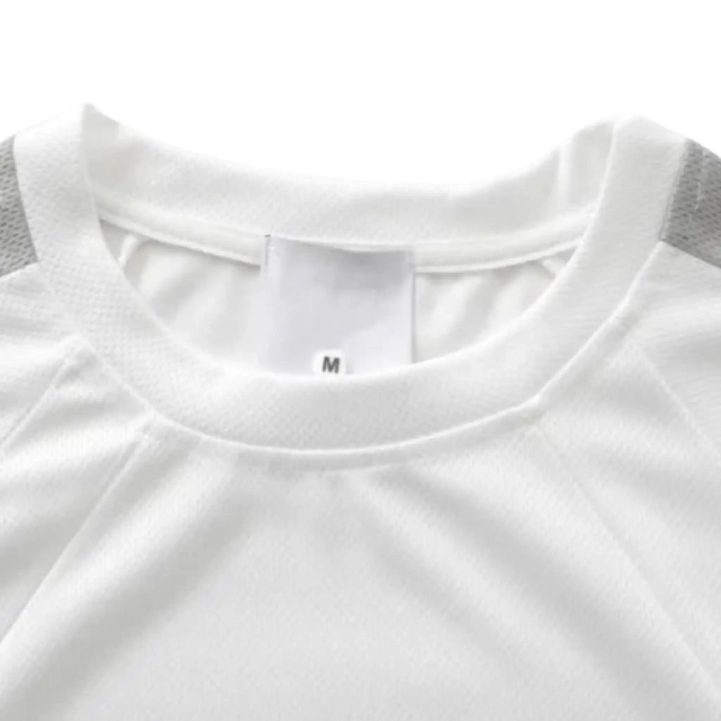 LUCENTE – TEE