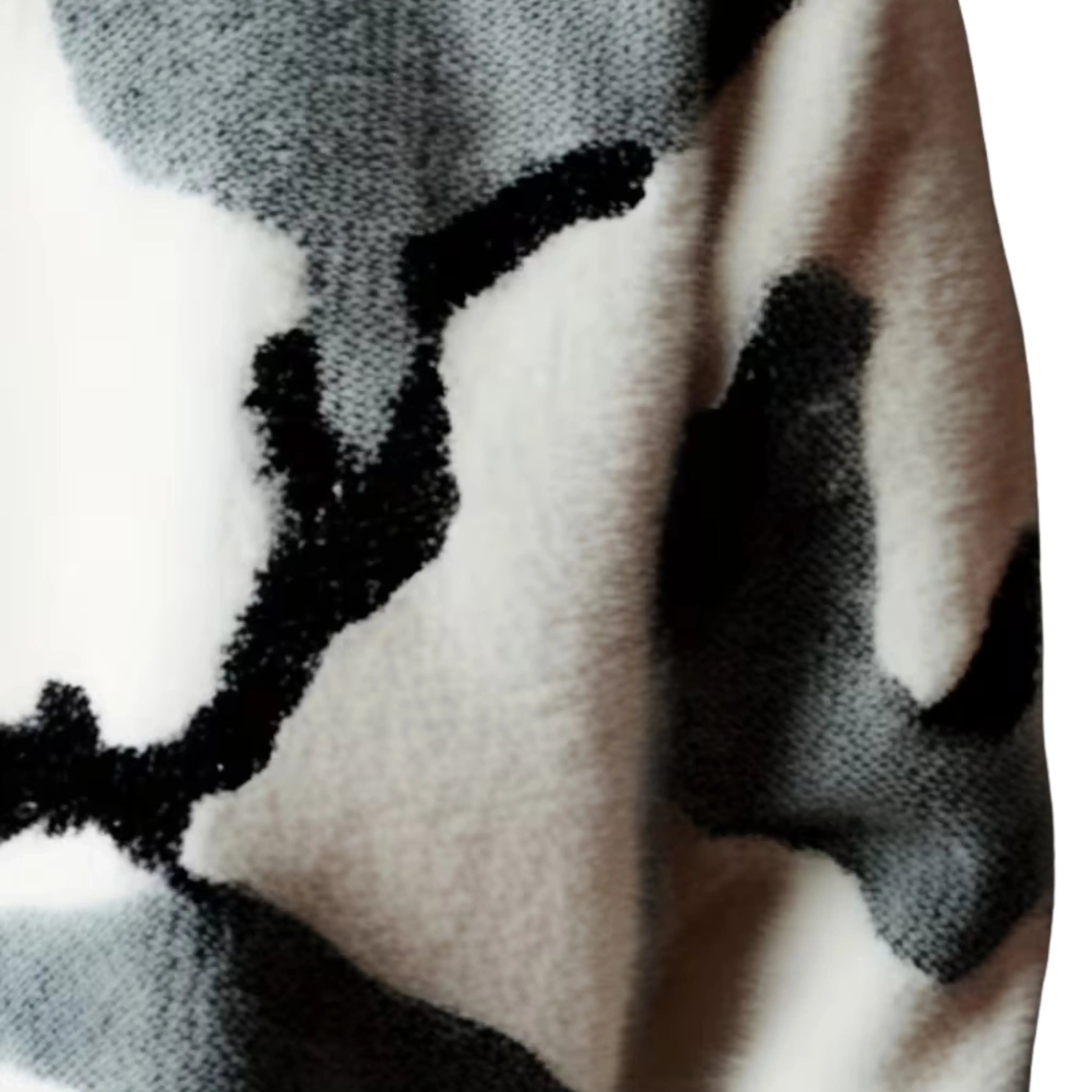 MONOCHROME — SWEATER - Off Culture