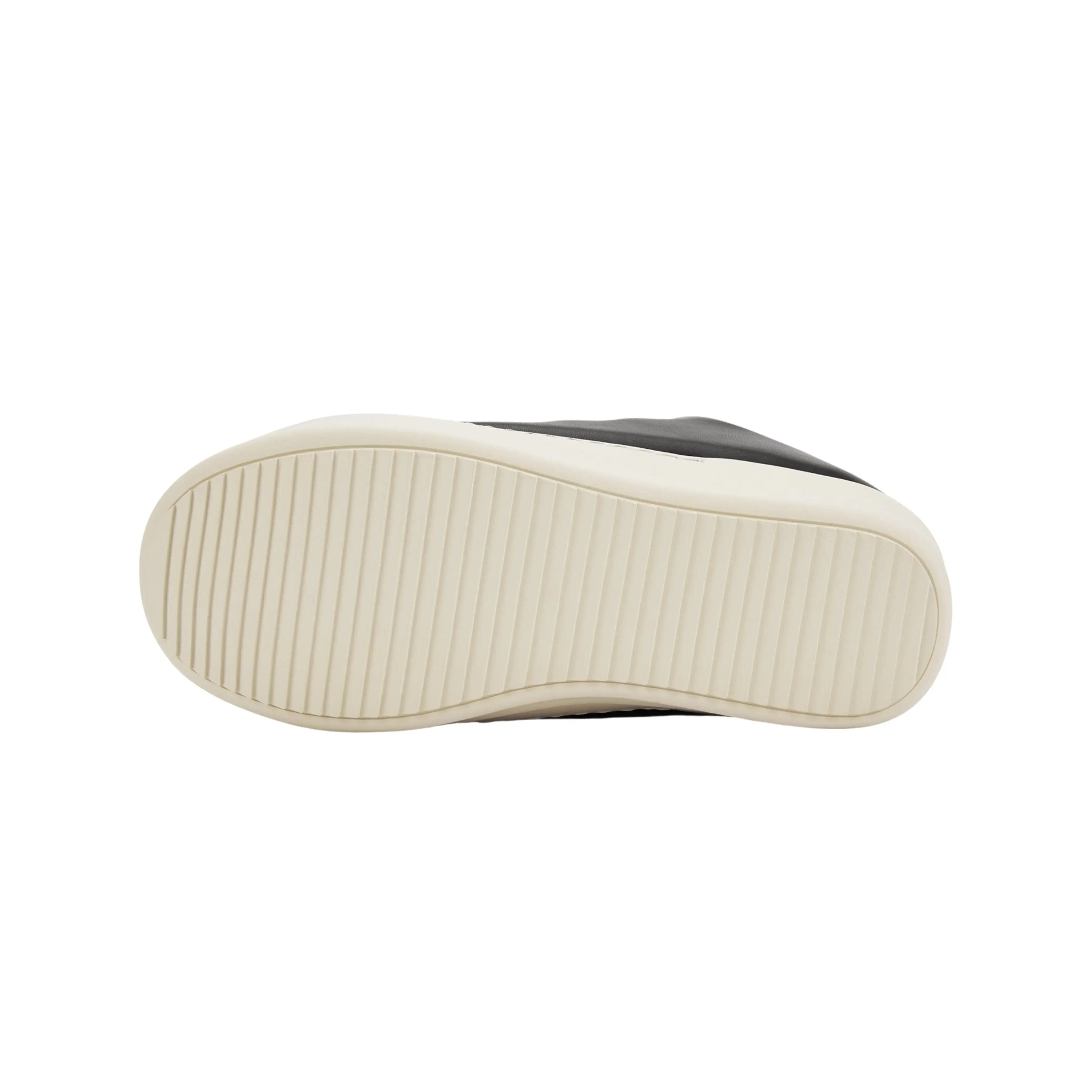CURVEA — SNEAKER