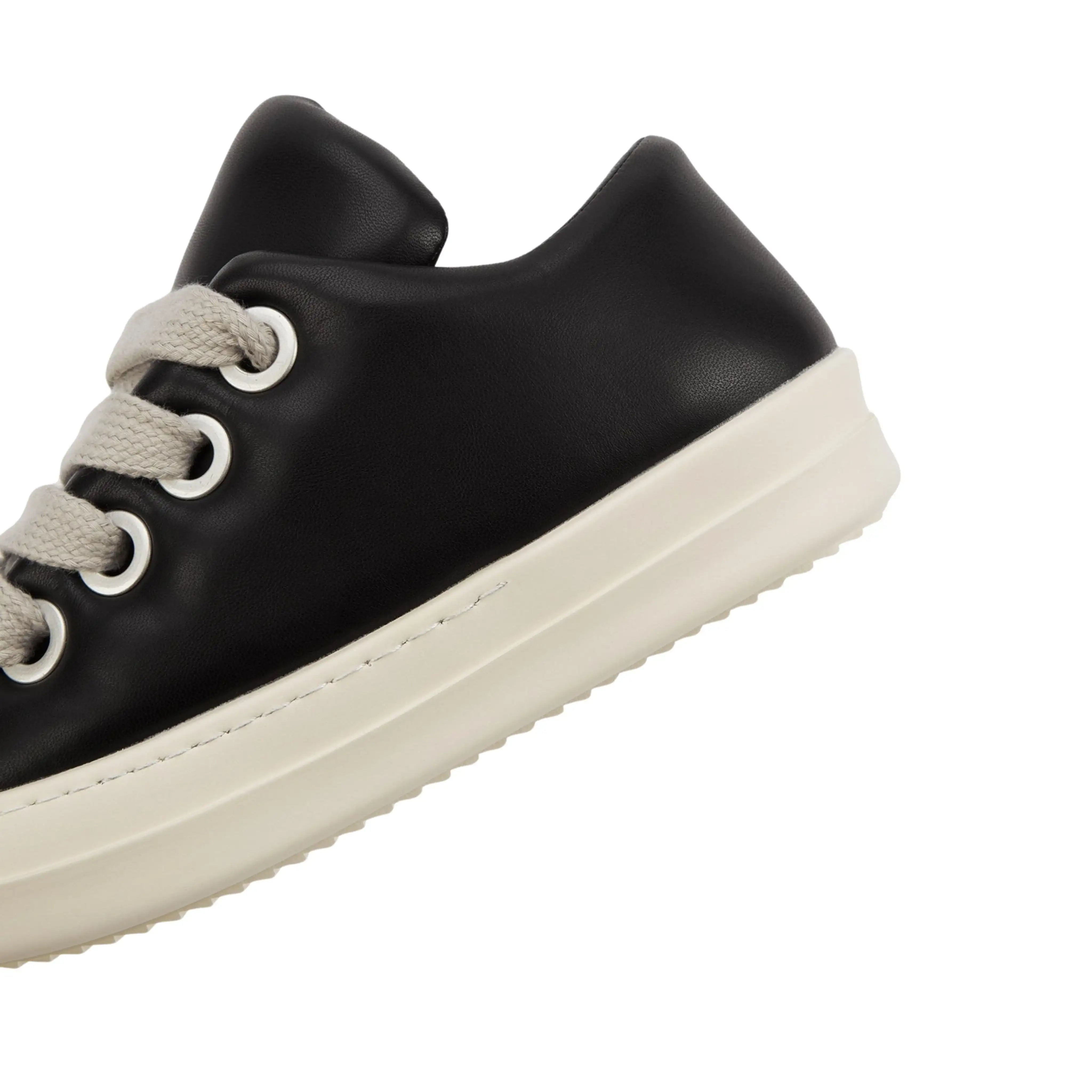 CURVEA — SNEAKER