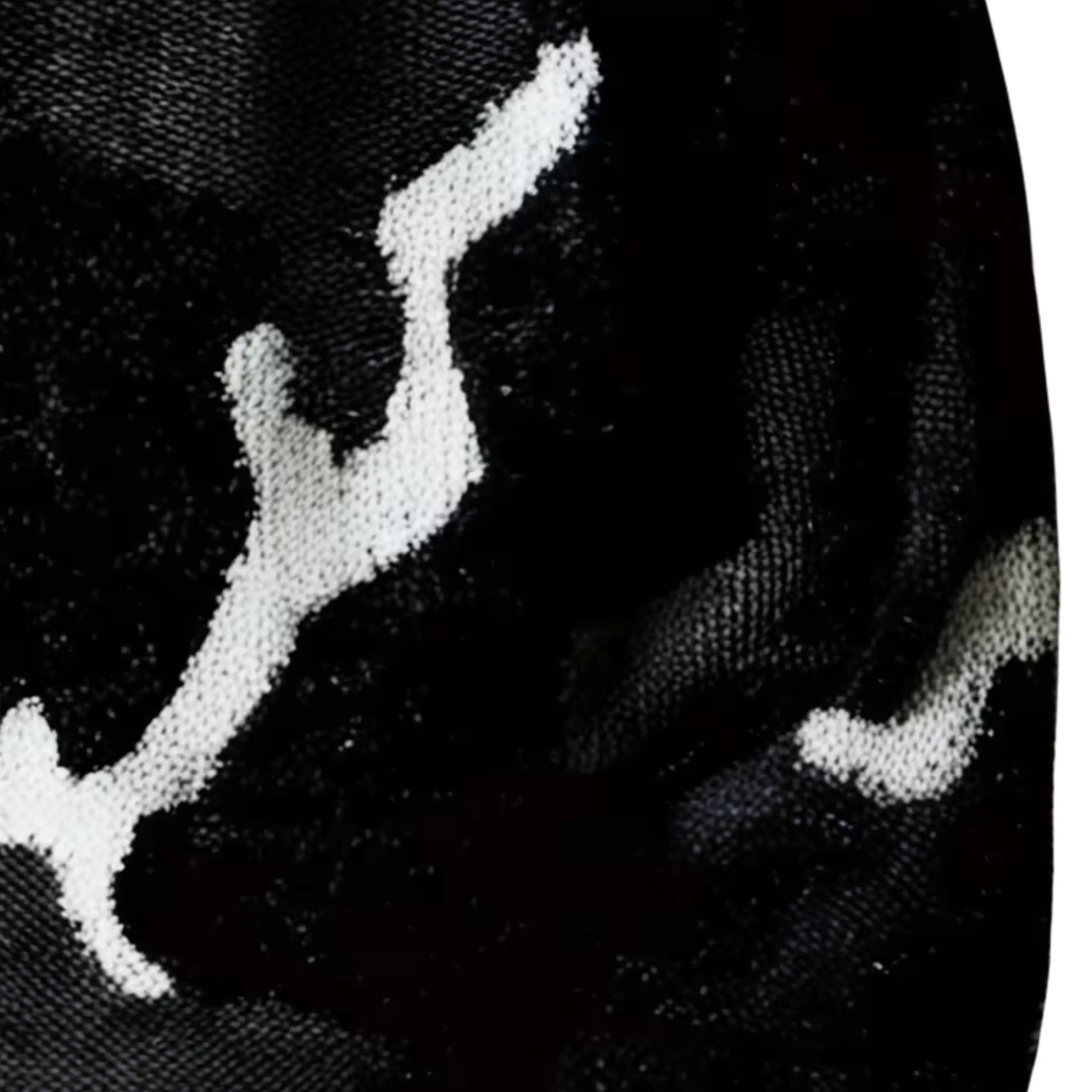 MONOCHROME — SWEATER - Off Culture