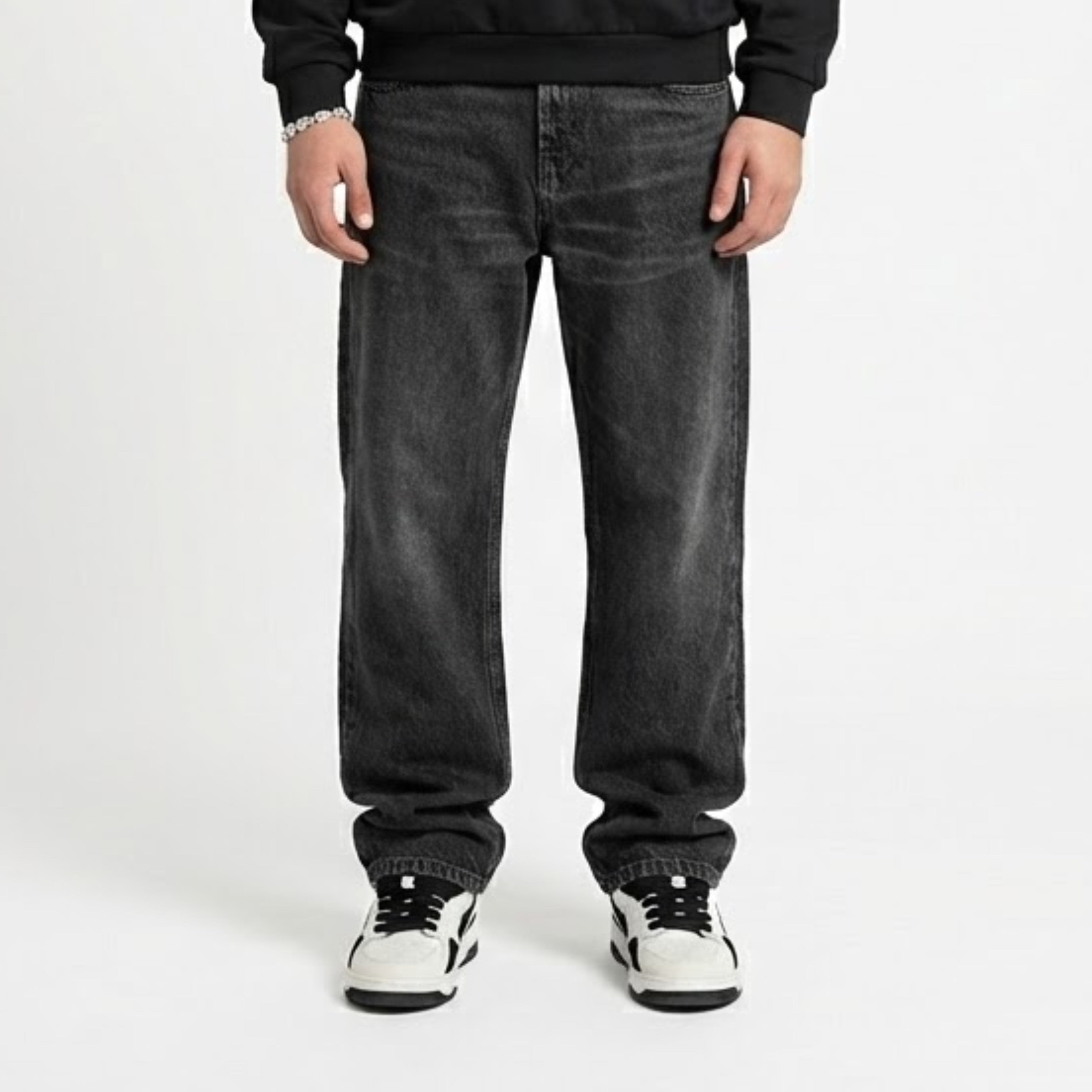 STRAIGHT FIT - JEANS