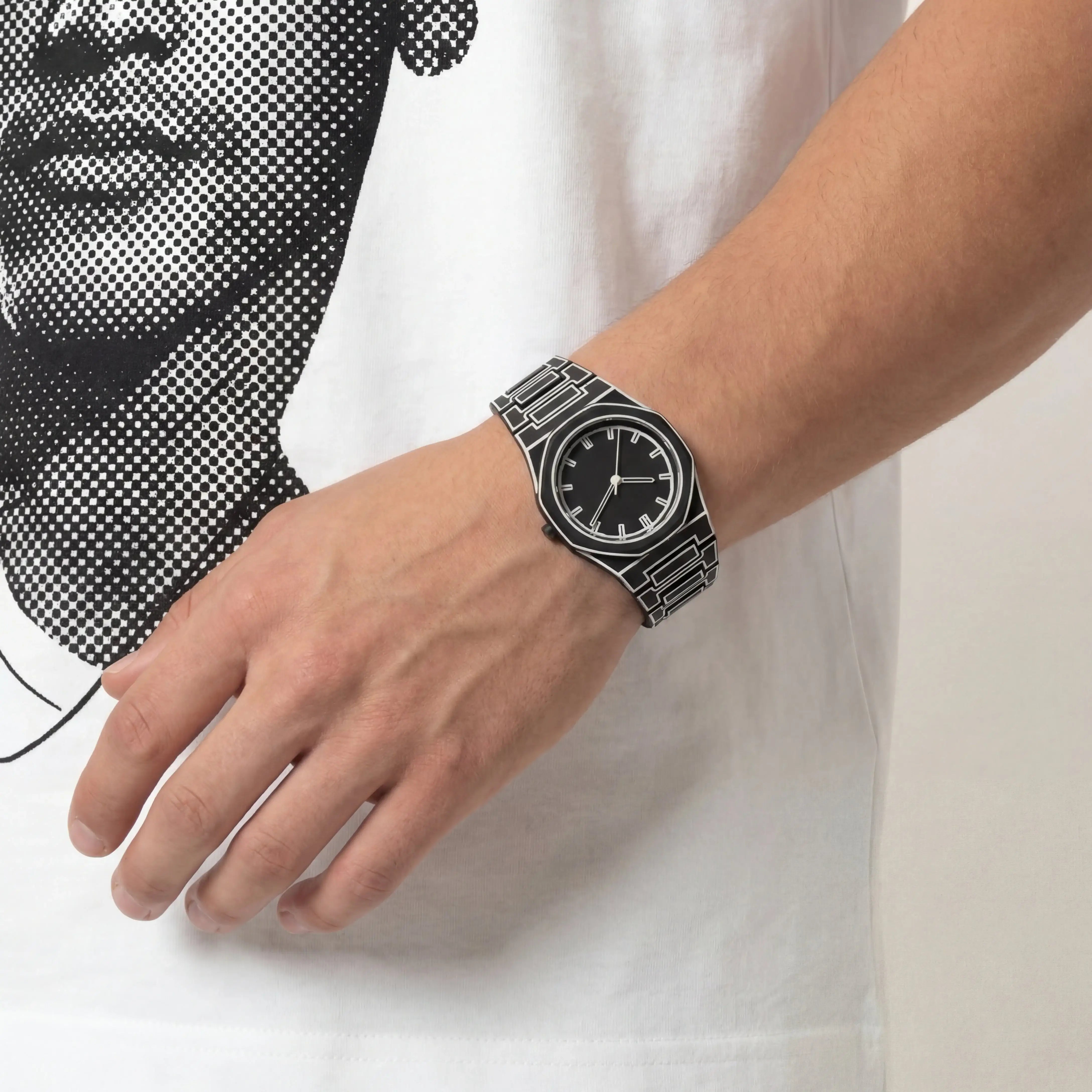 KURAGENTO – WATCH