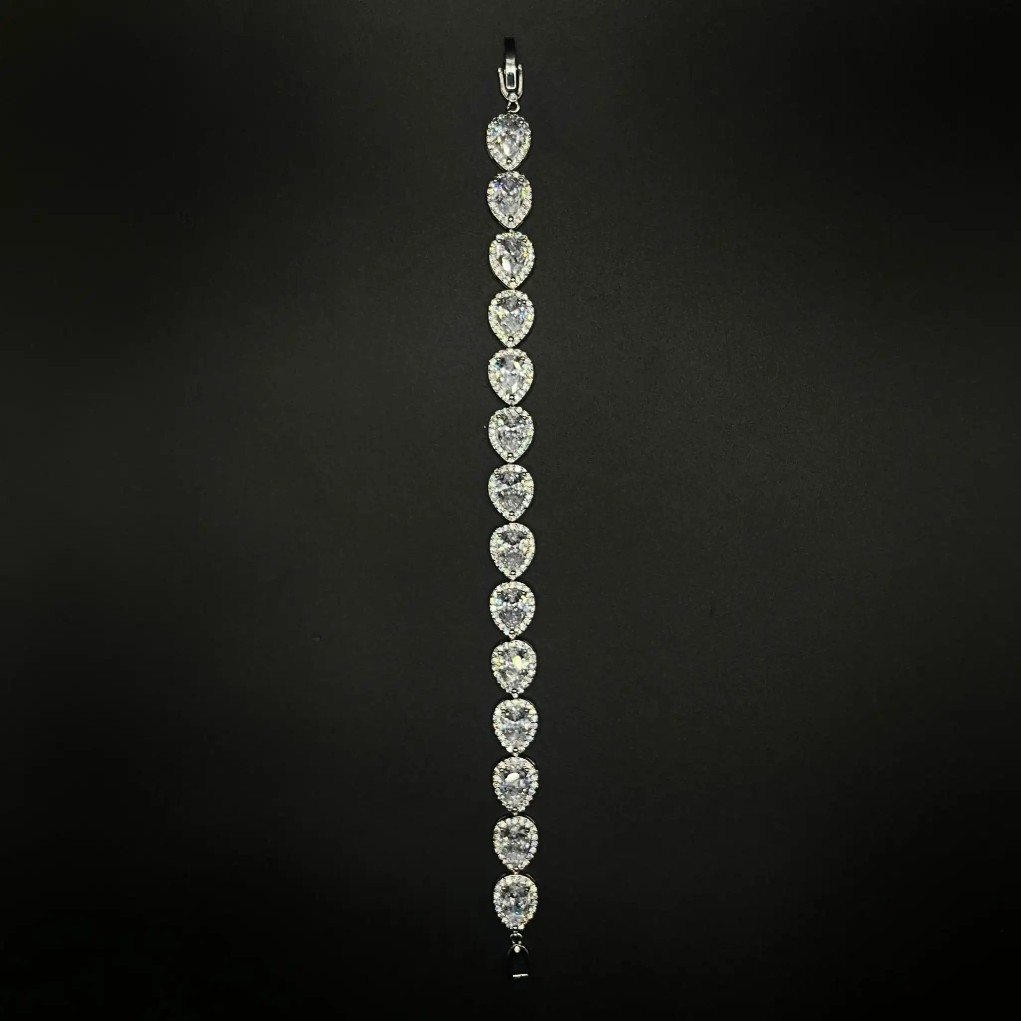 LAGRIMA BRILLANTE – BRACELET