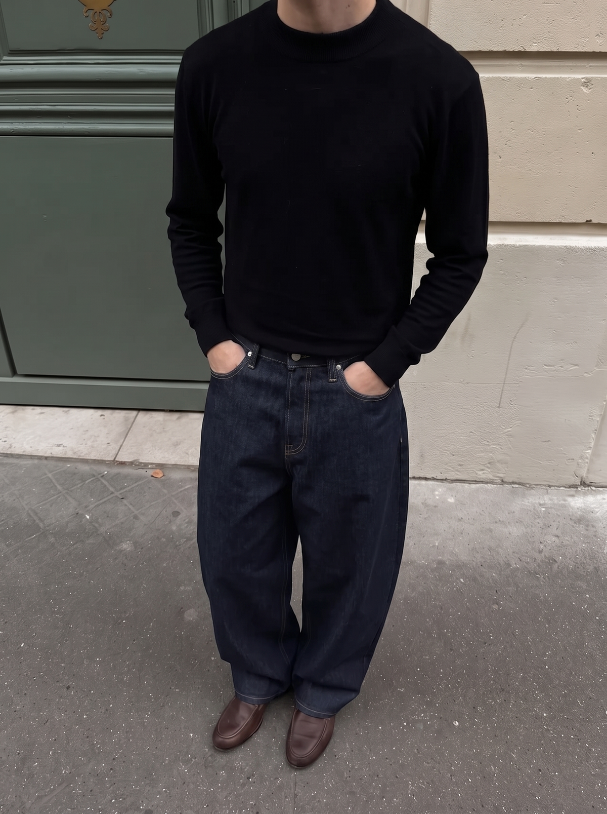 ARC — BARREL LEG JEANS — barrel leg jeans on model with hands in pockets